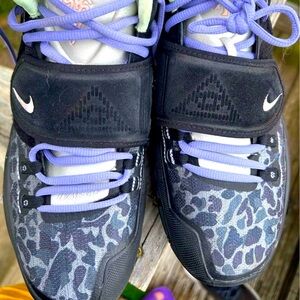 Nike Asia Irving’s